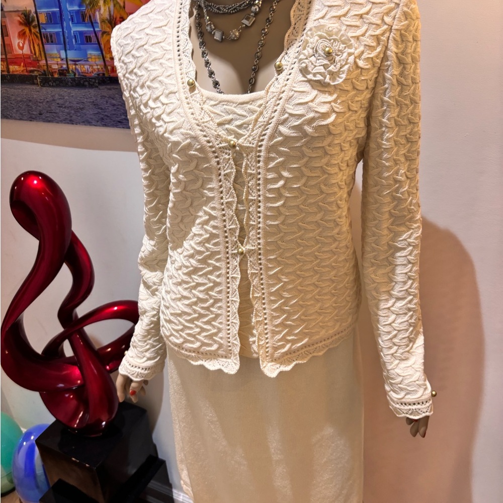 St. John Cream Textured Knit skirt suit wedding christening outfit 12 10